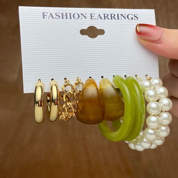 Jewelry - SET OF 5 UNIQUE HOOP EARRINGS